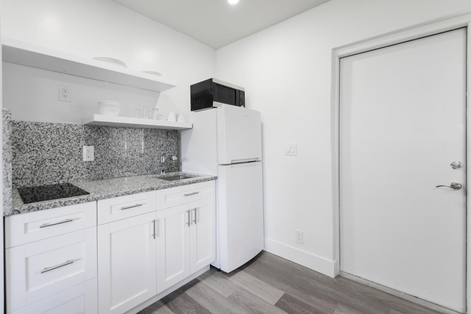 Ocean View Balcony With Pool & Parking -M42 Apartment Hollywood Exterior photo